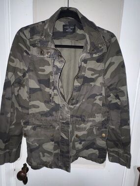 Love Tree Olive and Khaki Camo Field Jacket Large